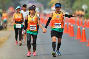 BIB: 48546, 84073
                            <button type="button" onclick="openModal(7557759)" class="btn btn-primary btn-sm float-right btn-popup" data-toggle="modal" data-target=".modal-high-quality">
                        <i class="fas fa-shopping-cart"></i> Add to Cart
                    </button>
                                            <button type="button" onclick="isThisMe(7557759, true)" class="btn btn-success btn-sm float-right btn-popup btn-isme hidden" data-toggle="tooltip" data-placement="bottom" title="นี่คือรูปของคุณใช่ไหม คลิกที่นี่เพื่อเอาเข้าอัลบั้ม">
                        <i class="fas fa-plus"></i> Add to album
                    </button>
                    <button type="button" onclick="isThisMe(7557759, false)" class="btn btn-warning btn-sm float-right btn-popup btn-isnotme hidden">
                        <i class="fas fa-ban"></i> Remove from album
                    </button>