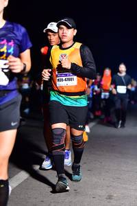 BIB: 47001
                            <button type="button" onclick="openModal(8290674)" class="btn btn-primary btn-sm float-right btn-popup" data-toggle="modal" data-target=".modal-high-quality">
                        <i class="fas fa-shopping-cart"></i> Add to Cart
                    </button>
                                            <button type="button" onclick="isThisMe(8290674, true)" class="btn btn-success btn-sm float-right btn-popup btn-isme hidden" data-toggle="tooltip" data-placement="bottom" title="นี่คือรูปของคุณใช่ไหม คลิกที่นี่เพื่อเอาเข้าอัลบั้ม">
                        <i class="fas fa-plus"></i> Add to album
                    </button>
                    <button type="button" onclick="isThisMe(8290674, false)" class="btn btn-warning btn-sm float-right btn-popup btn-isnotme hidden">
                        <i class="fas fa-ban"></i> Remove from album
                    </button>