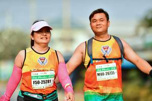 BIB: 2112, 26735, 25281
                            <button type="button" onclick="openModal(8774168)" class="btn btn-primary btn-sm float-right btn-popup" data-toggle="modal" data-target=".modal-high-quality">
                        <i class="fas fa-shopping-cart"></i> Add to Cart
                    </button>
                                            <button type="button" onclick="isThisMe(8774168, true)" class="btn btn-success btn-sm float-right btn-popup btn-isme hidden" data-toggle="tooltip" data-placement="bottom" title="นี่คือรูปของคุณใช่ไหม คลิกที่นี่เพื่อเอาเข้าอัลบั้ม">
                        <i class="fas fa-plus"></i> Add to album
                    </button>
                    <button type="button" onclick="isThisMe(8774168, false)" class="btn btn-warning btn-sm float-right btn-popup btn-isnotme hidden">
                        <i class="fas fa-ban"></i> Remove from album
                    </button>