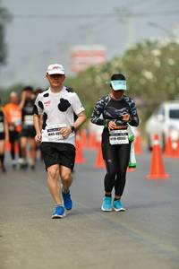 BIB: 465, 40563
                            <button type="button" onclick="openModal(7707450)" class="btn btn-primary btn-sm float-right btn-popup" data-toggle="modal" data-target=".modal-high-quality">
                        <i class="fas fa-shopping-cart"></i> Add to Cart
                    </button>
                                            <button type="button" onclick="isThisMe(7707450, true)" class="btn btn-success btn-sm float-right btn-popup btn-isme hidden" data-toggle="tooltip" data-placement="bottom" title="นี่คือรูปของคุณใช่ไหม คลิกที่นี่เพื่อเอาเข้าอัลบั้ม">
                        <i class="fas fa-plus"></i> Add to album
                    </button>
                    <button type="button" onclick="isThisMe(7707450, false)" class="btn btn-warning btn-sm float-right btn-popup btn-isnotme hidden">
                        <i class="fas fa-ban"></i> Remove from album
                    </button>