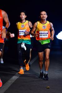 BIB: 464, 40926
                            <button type="button" onclick="openModal(8277835)" class="btn btn-primary btn-sm float-right btn-popup" data-toggle="modal" data-target=".modal-high-quality">
                        <i class="fas fa-shopping-cart"></i> Add to Cart
                    </button>
                                            <button type="button" onclick="isThisMe(8277835, true)" class="btn btn-success btn-sm float-right btn-popup btn-isme hidden" data-toggle="tooltip" data-placement="bottom" title="นี่คือรูปของคุณใช่ไหม คลิกที่นี่เพื่อเอาเข้าอัลบั้ม">
                        <i class="fas fa-plus"></i> Add to album
                    </button>
                    <button type="button" onclick="isThisMe(8277835, false)" class="btn btn-warning btn-sm float-right btn-popup btn-isnotme hidden">
                        <i class="fas fa-ban"></i> Remove from album
                    </button>