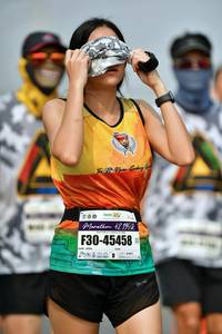 BIB: 42195, 45458
                            <button type="button" onclick="openModal(7719636)" class="btn btn-primary btn-sm float-right btn-popup" data-toggle="modal" data-target=".modal-high-quality">
                        <i class="fas fa-shopping-cart"></i> Add to Cart
                    </button>
                                            <button type="button" onclick="isThisMe(7719636, true)" class="btn btn-success btn-sm float-right btn-popup btn-isme hidden" data-toggle="tooltip" data-placement="bottom" title="นี่คือรูปของคุณใช่ไหม คลิกที่นี่เพื่อเอาเข้าอัลบั้ม">
                        <i class="fas fa-plus"></i> Add to album
                    </button>
                    <button type="button" onclick="isThisMe(7719636, false)" class="btn btn-warning btn-sm float-right btn-popup btn-isnotme hidden">
                        <i class="fas fa-ban"></i> Remove from album
                    </button>