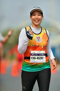 BIB: 421952, 45282
                            <button type="button" onclick="openModal(9290927)" class="btn btn-primary btn-sm float-right btn-popup" data-toggle="modal" data-target=".modal-high-quality">
                        <i class="fas fa-shopping-cart"></i> Add to Cart
                    </button>
                                            <button type="button" onclick="isThisMe(9290927, true)" class="btn btn-success btn-sm float-right btn-popup btn-isme hidden" data-toggle="tooltip" data-placement="bottom" title="นี่คือรูปของคุณใช่ไหม คลิกที่นี่เพื่อเอาเข้าอัลบั้ม">
                        <i class="fas fa-plus"></i> Add to album
                    </button>
                    <button type="button" onclick="isThisMe(9290927, false)" class="btn btn-warning btn-sm float-right btn-popup btn-isnotme hidden">
                        <i class="fas fa-ban"></i> Remove from album
                    </button>