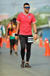 BIB: 46511
                            <button type="button" onclick="openModal(7604164)" class="btn btn-primary btn-sm float-right btn-popup" data-toggle="modal" data-target=".modal-high-quality">
                        <i class="fas fa-shopping-cart"></i> Add to Cart
                    </button>
                                            <button type="button" onclick="isThisMe(7604164, true)" class="btn btn-success btn-sm float-right btn-popup btn-isme hidden" data-toggle="tooltip" data-placement="bottom" title="นี่คือรูปของคุณใช่ไหม คลิกที่นี่เพื่อเอาเข้าอัลบั้ม">
                        <i class="fas fa-plus"></i> Add to album
                    </button>
                    <button type="button" onclick="isThisMe(7604164, false)" class="btn btn-warning btn-sm float-right btn-popup btn-isnotme hidden">
                        <i class="fas fa-ban"></i> Remove from album
                    </button>