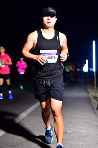 BIB: 121, 46578
                            <button type="button" onclick="openModal(8277242)" class="btn btn-primary btn-sm float-right btn-popup" data-toggle="modal" data-target=".modal-high-quality">
                        <i class="fas fa-shopping-cart"></i> Add to Cart
                    </button>
                                            <button type="button" onclick="isThisMe(8277242, true)" class="btn btn-success btn-sm float-right btn-popup btn-isme hidden" data-toggle="tooltip" data-placement="bottom" title="นี่คือรูปของคุณใช่ไหม คลิกที่นี่เพื่อเอาเข้าอัลบั้ม">
                        <i class="fas fa-plus"></i> Add to album
                    </button>
                    <button type="button" onclick="isThisMe(8277242, false)" class="btn btn-warning btn-sm float-right btn-popup btn-isnotme hidden">
                        <i class="fas fa-ban"></i> Remove from album
                    </button>