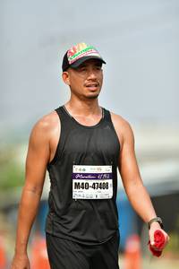 BIB: 421, 47408
                            <button type="button" onclick="openModal(7891062)" class="btn btn-primary btn-sm float-right btn-popup" data-toggle="modal" data-target=".modal-high-quality">
                        <i class="fas fa-shopping-cart"></i> Add to Cart
                    </button>
                                            <button type="button" onclick="isThisMe(7891062, true)" class="btn btn-success btn-sm float-right btn-popup btn-isme hidden" data-toggle="tooltip" data-placement="bottom" title="นี่คือรูปของคุณใช่ไหม คลิกที่นี่เพื่อเอาเข้าอัลบั้ม">
                        <i class="fas fa-plus"></i> Add to album
                    </button>
                    <button type="button" onclick="isThisMe(7891062, false)" class="btn btn-warning btn-sm float-right btn-popup btn-isnotme hidden">
                        <i class="fas fa-ban"></i> Remove from album
                    </button>