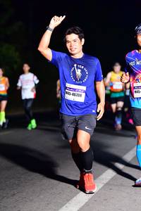 BIB: 46708
                            <button type="button" onclick="openModal(8273833)" class="btn btn-primary btn-sm float-right btn-popup" data-toggle="modal" data-target=".modal-high-quality">
                        <i class="fas fa-shopping-cart"></i> Add to Cart
                    </button>
                                            <button type="button" onclick="isThisMe(8273833, true)" class="btn btn-success btn-sm float-right btn-popup btn-isme hidden" data-toggle="tooltip" data-placement="bottom" title="นี่คือรูปของคุณใช่ไหม คลิกที่นี่เพื่อเอาเข้าอัลบั้ม">
                        <i class="fas fa-plus"></i> Add to album
                    </button>
                    <button type="button" onclick="isThisMe(8273833, false)" class="btn btn-warning btn-sm float-right btn-popup btn-isnotme hidden">
                        <i class="fas fa-ban"></i> Remove from album
                    </button>