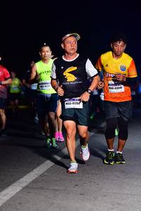 BIB: 4757, 43040, 41794
                            <button type="button" onclick="openModal(8285910)" class="btn btn-primary btn-sm float-right btn-popup" data-toggle="modal" data-target=".modal-high-quality">
                        <i class="fas fa-shopping-cart"></i> Add to Cart
                    </button>
                                            <button type="button" onclick="isThisMe(8285910, true)" class="btn btn-success btn-sm float-right btn-popup btn-isme hidden" data-toggle="tooltip" data-placement="bottom" title="นี่คือรูปของคุณใช่ไหม คลิกที่นี่เพื่อเอาเข้าอัลบั้ม">
                        <i class="fas fa-plus"></i> Add to album
                    </button>
                    <button type="button" onclick="isThisMe(8285910, false)" class="btn btn-warning btn-sm float-right btn-popup btn-isnotme hidden">
                        <i class="fas fa-ban"></i> Remove from album
                    </button>