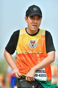 BIB: 4219, 43035
                            <button type="button" onclick="openModal(7534432)" class="btn btn-primary btn-sm float-right btn-popup" data-toggle="modal" data-target=".modal-high-quality">
                        <i class="fas fa-shopping-cart"></i> Add to Cart
                    </button>
                                            <button type="button" onclick="isThisMe(7534432, true)" class="btn btn-success btn-sm float-right btn-popup btn-isme hidden" data-toggle="tooltip" data-placement="bottom" title="นี่คือรูปของคุณใช่ไหม คลิกที่นี่เพื่อเอาเข้าอัลบั้ม">
                        <i class="fas fa-plus"></i> Add to album
                    </button>
                    <button type="button" onclick="isThisMe(7534432, false)" class="btn btn-warning btn-sm float-right btn-popup btn-isnotme hidden">
                        <i class="fas fa-ban"></i> Remove from album
                    </button>