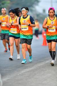 BIB: 15813, 15267, 15525
                            <button type="button" onclick="openModal(8684418)" class="btn btn-primary btn-sm float-right btn-popup" data-toggle="modal" data-target=".modal-high-quality">
                        <i class="fas fa-shopping-cart"></i> Add to Cart
                    </button>
                                            <button type="button" onclick="isThisMe(8684418, true)" class="btn btn-success btn-sm float-right btn-popup btn-isme hidden" data-toggle="tooltip" data-placement="bottom" title="นี่คือรูปของคุณใช่ไหม คลิกที่นี่เพื่อเอาเข้าอัลบั้ม">
                        <i class="fas fa-plus"></i> Add to album
                    </button>
                    <button type="button" onclick="isThisMe(8684418, false)" class="btn btn-warning btn-sm float-right btn-popup btn-isnotme hidden">
                        <i class="fas fa-ban"></i> Remove from album
                    </button>