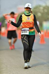 BIB: 45135, 121952
                            <button type="button" onclick="openModal(7693251)" class="btn btn-primary btn-sm float-right btn-popup" data-toggle="modal" data-target=".modal-high-quality">
                        <i class="fas fa-shopping-cart"></i> Add to Cart
                    </button>
                                            <button type="button" onclick="isThisMe(7693251, true)" class="btn btn-success btn-sm float-right btn-popup btn-isme hidden" data-toggle="tooltip" data-placement="bottom" title="นี่คือรูปของคุณใช่ไหม คลิกที่นี่เพื่อเอาเข้าอัลบั้ม">
                        <i class="fas fa-plus"></i> Add to album
                    </button>
                    <button type="button" onclick="isThisMe(7693251, false)" class="btn btn-warning btn-sm float-right btn-popup btn-isnotme hidden">
                        <i class="fas fa-ban"></i> Remove from album
                    </button>