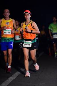 BIB: 272, 25660
                            <button type="button" onclick="openModal(8494711)" class="btn btn-primary btn-sm float-right btn-popup" data-toggle="modal" data-target=".modal-high-quality">
                        <i class="fas fa-shopping-cart"></i> Add to Cart
                    </button>
                                            <button type="button" onclick="isThisMe(8494711, true)" class="btn btn-success btn-sm float-right btn-popup btn-isme hidden" data-toggle="tooltip" data-placement="bottom" title="นี่คือรูปของคุณใช่ไหม คลิกที่นี่เพื่อเอาเข้าอัลบั้ม">
                        <i class="fas fa-plus"></i> Add to album
                    </button>
                    <button type="button" onclick="isThisMe(8494711, false)" class="btn btn-warning btn-sm float-right btn-popup btn-isnotme hidden">
                        <i class="fas fa-ban"></i> Remove from album
                    </button>