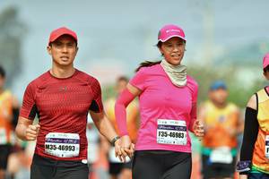 BIB: 215, 46983, 1219, 46993
                            <button type="button" onclick="openModal(8320477)" class="btn btn-primary btn-sm float-right btn-popup" data-toggle="modal" data-target=".modal-high-quality">
                        <i class="fas fa-shopping-cart"></i> Add to Cart
                    </button>
                                            <button type="button" onclick="isThisMe(8320477, true)" class="btn btn-success btn-sm float-right btn-popup btn-isme hidden" data-toggle="tooltip" data-placement="bottom" title="นี่คือรูปของคุณใช่ไหม คลิกที่นี่เพื่อเอาเข้าอัลบั้ม">
                        <i class="fas fa-plus"></i> Add to album
                    </button>
                    <button type="button" onclick="isThisMe(8320477, false)" class="btn btn-warning btn-sm float-right btn-popup btn-isnotme hidden">
                        <i class="fas fa-ban"></i> Remove from album
                    </button>