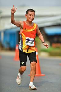 BIB: 46329, 4629
                            <button type="button" onclick="openModal(8312455)" class="btn btn-primary btn-sm float-right btn-popup" data-toggle="modal" data-target=".modal-high-quality">
                        <i class="fas fa-shopping-cart"></i> Add to Cart
                    </button>
                                            <button type="button" onclick="isThisMe(8312455, true)" class="btn btn-success btn-sm float-right btn-popup btn-isme hidden" data-toggle="tooltip" data-placement="bottom" title="นี่คือรูปของคุณใช่ไหม คลิกที่นี่เพื่อเอาเข้าอัลบั้ม">
                        <i class="fas fa-plus"></i> Add to album
                    </button>
                    <button type="button" onclick="isThisMe(8312455, false)" class="btn btn-warning btn-sm float-right btn-popup btn-isnotme hidden">
                        <i class="fas fa-ban"></i> Remove from album
                    </button>