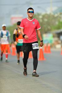 BIB: 4650
                            <button type="button" onclick="openModal(7601713)" class="btn btn-primary btn-sm float-right btn-popup" data-toggle="modal" data-target=".modal-high-quality">
                        <i class="fas fa-shopping-cart"></i> Add to Cart
                    </button>
                                            <button type="button" onclick="isThisMe(7601713, true)" class="btn btn-success btn-sm float-right btn-popup btn-isme hidden" data-toggle="tooltip" data-placement="bottom" title="นี่คือรูปของคุณใช่ไหม คลิกที่นี่เพื่อเอาเข้าอัลบั้ม">
                        <i class="fas fa-plus"></i> Add to album
                    </button>
                    <button type="button" onclick="isThisMe(7601713, false)" class="btn btn-warning btn-sm float-right btn-popup btn-isnotme hidden">
                        <i class="fas fa-ban"></i> Remove from album
                    </button>