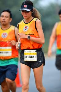 BIB: 102, 16787
                            <button type="button" onclick="openModal(8643914)" class="btn btn-primary btn-sm float-right btn-popup" data-toggle="modal" data-target=".modal-high-quality">
                        <i class="fas fa-shopping-cart"></i> Add to Cart
                    </button>
                                            <button type="button" onclick="isThisMe(8643914, true)" class="btn btn-success btn-sm float-right btn-popup btn-isme hidden" data-toggle="tooltip" data-placement="bottom" title="นี่คือรูปของคุณใช่ไหม คลิกที่นี่เพื่อเอาเข้าอัลบั้ม">
                        <i class="fas fa-plus"></i> Add to album
                    </button>
                    <button type="button" onclick="isThisMe(8643914, false)" class="btn btn-warning btn-sm float-right btn-popup btn-isnotme hidden">
                        <i class="fas fa-ban"></i> Remove from album
                    </button>