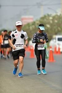 BIB: 46575, 40563
                            <button type="button" onclick="openModal(7707457)" class="btn btn-primary btn-sm float-right btn-popup" data-toggle="modal" data-target=".modal-high-quality">
                        <i class="fas fa-shopping-cart"></i> Add to Cart
                    </button>
                                            <button type="button" onclick="isThisMe(7707457, true)" class="btn btn-success btn-sm float-right btn-popup btn-isme hidden" data-toggle="tooltip" data-placement="bottom" title="นี่คือรูปของคุณใช่ไหม คลิกที่นี่เพื่อเอาเข้าอัลบั้ม">
                        <i class="fas fa-plus"></i> Add to album
                    </button>
                    <button type="button" onclick="isThisMe(7707457, false)" class="btn btn-warning btn-sm float-right btn-popup btn-isnotme hidden">
                        <i class="fas fa-ban"></i> Remove from album
                    </button>