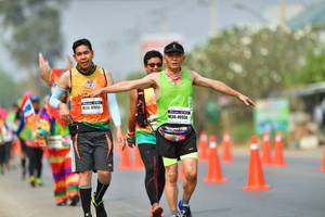 BIB: 4055, 40936
                            <button type="button" onclick="openModal(8238426)" class="btn btn-primary btn-sm float-right btn-popup" data-toggle="modal" data-target=".modal-high-quality">
                        <i class="fas fa-shopping-cart"></i> Add to Cart
                    </button>
                                            <button type="button" onclick="isThisMe(8238426, true)" class="btn btn-success btn-sm float-right btn-popup btn-isme hidden" data-toggle="tooltip" data-placement="bottom" title="นี่คือรูปของคุณใช่ไหม คลิกที่นี่เพื่อเอาเข้าอัลบั้ม">
                        <i class="fas fa-plus"></i> Add to album
                    </button>
                    <button type="button" onclick="isThisMe(8238426, false)" class="btn btn-warning btn-sm float-right btn-popup btn-isnotme hidden">
                        <i class="fas fa-ban"></i> Remove from album
                    </button>