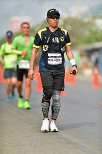 BIB: 40978
                            <button type="button" onclick="openModal(8303245)" class="btn btn-primary btn-sm float-right btn-popup" data-toggle="modal" data-target=".modal-high-quality">
                        <i class="fas fa-shopping-cart"></i> Add to Cart
                    </button>
                                            <button type="button" onclick="isThisMe(8303245, true)" class="btn btn-success btn-sm float-right btn-popup btn-isme hidden" data-toggle="tooltip" data-placement="bottom" title="นี่คือรูปของคุณใช่ไหม คลิกที่นี่เพื่อเอาเข้าอัลบั้ม">
                        <i class="fas fa-plus"></i> Add to album
                    </button>
                    <button type="button" onclick="isThisMe(8303245, false)" class="btn btn-warning btn-sm float-right btn-popup btn-isnotme hidden">
                        <i class="fas fa-ban"></i> Remove from album
                    </button>