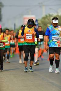 BIB: 48222, 42958, 4625
                            <button type="button" onclick="openModal(8205881)" class="btn btn-primary btn-sm float-right btn-popup" data-toggle="modal" data-target=".modal-high-quality">
                        <i class="fas fa-shopping-cart"></i> Add to Cart
                    </button>
                                            <button type="button" onclick="isThisMe(8205881, true)" class="btn btn-success btn-sm float-right btn-popup btn-isme hidden" data-toggle="tooltip" data-placement="bottom" title="นี่คือรูปของคุณใช่ไหม คลิกที่นี่เพื่อเอาเข้าอัลบั้ม">
                        <i class="fas fa-plus"></i> Add to album
                    </button>
                    <button type="button" onclick="isThisMe(8205881, false)" class="btn btn-warning btn-sm float-right btn-popup btn-isnotme hidden">
                        <i class="fas fa-ban"></i> Remove from album
                    </button>