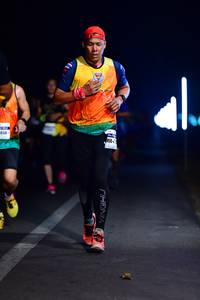 BIB: 850
                            <button type="button" onclick="openModal(8282681)" class="btn btn-primary btn-sm float-right btn-popup" data-toggle="modal" data-target=".modal-high-quality">
                        <i class="fas fa-shopping-cart"></i> Add to Cart
                    </button>
                                            <button type="button" onclick="isThisMe(8282681, true)" class="btn btn-success btn-sm float-right btn-popup btn-isme hidden" data-toggle="tooltip" data-placement="bottom" title="นี่คือรูปของคุณใช่ไหม คลิกที่นี่เพื่อเอาเข้าอัลบั้ม">
                        <i class="fas fa-plus"></i> Add to album
                    </button>
                    <button type="button" onclick="isThisMe(8282681, false)" class="btn btn-warning btn-sm float-right btn-popup btn-isnotme hidden">
                        <i class="fas fa-ban"></i> Remove from album
                    </button>