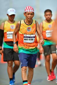 BIB: 4219, 41190
                            <button type="button" onclick="openModal(8186008)" class="btn btn-primary btn-sm float-right btn-popup" data-toggle="modal" data-target=".modal-high-quality">
                        <i class="fas fa-shopping-cart"></i> Add to Cart
                    </button>
                                            <button type="button" onclick="isThisMe(8186008, true)" class="btn btn-success btn-sm float-right btn-popup btn-isme hidden" data-toggle="tooltip" data-placement="bottom" title="นี่คือรูปของคุณใช่ไหม คลิกที่นี่เพื่อเอาเข้าอัลบั้ม">
                        <i class="fas fa-plus"></i> Add to album
                    </button>
                    <button type="button" onclick="isThisMe(8186008, false)" class="btn btn-warning btn-sm float-right btn-popup btn-isnotme hidden">
                        <i class="fas fa-ban"></i> Remove from album
                    </button>