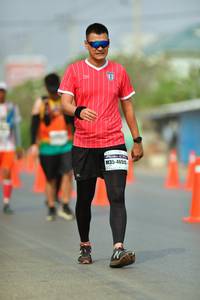 BIB: 46513
                            <button type="button" onclick="openModal(7602519)" class="btn btn-primary btn-sm float-right btn-popup" data-toggle="modal" data-target=".modal-high-quality">
                        <i class="fas fa-shopping-cart"></i> Add to Cart
                    </button>
                                            <button type="button" onclick="isThisMe(7602519, true)" class="btn btn-success btn-sm float-right btn-popup btn-isme hidden" data-toggle="tooltip" data-placement="bottom" title="นี่คือรูปของคุณใช่ไหม คลิกที่นี่เพื่อเอาเข้าอัลบั้ม">
                        <i class="fas fa-plus"></i> Add to album
                    </button>
                    <button type="button" onclick="isThisMe(7602519, false)" class="btn btn-warning btn-sm float-right btn-popup btn-isnotme hidden">
                        <i class="fas fa-ban"></i> Remove from album
                    </button>