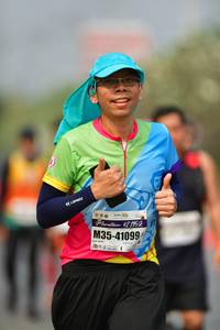 BIB: 42195, 41099
                            <button type="button" onclick="openModal(9291616)" class="btn btn-primary btn-sm float-right btn-popup" data-toggle="modal" data-target=".modal-high-quality">
                        <i class="fas fa-shopping-cart"></i> Add to Cart
                    </button>
                                            <button type="button" onclick="isThisMe(9291616, true)" class="btn btn-success btn-sm float-right btn-popup btn-isme hidden" data-toggle="tooltip" data-placement="bottom" title="นี่คือรูปของคุณใช่ไหม คลิกที่นี่เพื่อเอาเข้าอัลบั้ม">
                        <i class="fas fa-plus"></i> Add to album
                    </button>
                    <button type="button" onclick="isThisMe(9291616, false)" class="btn btn-warning btn-sm float-right btn-popup btn-isnotme hidden">
                        <i class="fas fa-ban"></i> Remove from album
                    </button>