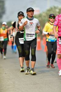 BIB: 46021
                            <button type="button" onclick="openModal(7691488)" class="btn btn-primary btn-sm float-right btn-popup" data-toggle="modal" data-target=".modal-high-quality">
                        <i class="fas fa-shopping-cart"></i> Add to Cart
                    </button>
                                            <button type="button" onclick="isThisMe(7691488, true)" class="btn btn-success btn-sm float-right btn-popup btn-isme hidden" data-toggle="tooltip" data-placement="bottom" title="นี่คือรูปของคุณใช่ไหม คลิกที่นี่เพื่อเอาเข้าอัลบั้ม">
                        <i class="fas fa-plus"></i> Add to album
                    </button>
                    <button type="button" onclick="isThisMe(7691488, false)" class="btn btn-warning btn-sm float-right btn-popup btn-isnotme hidden">
                        <i class="fas fa-ban"></i> Remove from album
                    </button>