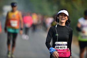 BIB: 42195, 40218
                            <button type="button" onclick="openModal(8184919)" class="btn btn-primary btn-sm float-right btn-popup" data-toggle="modal" data-target=".modal-high-quality">
                        <i class="fas fa-shopping-cart"></i> Add to Cart
                    </button>
                                            <button type="button" onclick="isThisMe(8184919, true)" class="btn btn-success btn-sm float-right btn-popup btn-isme hidden" data-toggle="tooltip" data-placement="bottom" title="นี่คือรูปของคุณใช่ไหม คลิกที่นี่เพื่อเอาเข้าอัลบั้ม">
                        <i class="fas fa-plus"></i> Add to album
                    </button>
                    <button type="button" onclick="isThisMe(8184919, false)" class="btn btn-warning btn-sm float-right btn-popup btn-isnotme hidden">
                        <i class="fas fa-ban"></i> Remove from album
                    </button>