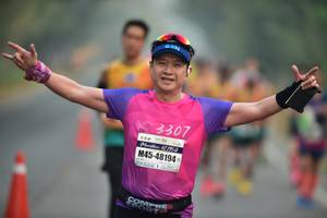 BIB: 3307, 12195, 48194
                            <button type="button" onclick="openModal(7576241)" class="btn btn-primary btn-sm float-right btn-popup" data-toggle="modal" data-target=".modal-high-quality">
                        <i class="fas fa-shopping-cart"></i> Add to Cart
                    </button>
                                            <button type="button" onclick="isThisMe(7576241, true)" class="btn btn-success btn-sm float-right btn-popup btn-isme hidden" data-toggle="tooltip" data-placement="bottom" title="นี่คือรูปของคุณใช่ไหม คลิกที่นี่เพื่อเอาเข้าอัลบั้ม">
                        <i class="fas fa-plus"></i> Add to album
                    </button>
                    <button type="button" onclick="isThisMe(7576241, false)" class="btn btn-warning btn-sm float-right btn-popup btn-isnotme hidden">
                        <i class="fas fa-ban"></i> Remove from album
                    </button>