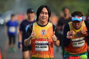 BIB: 42195, 46634, 46586
                            <button type="button" onclick="openModal(8179114)" class="btn btn-primary btn-sm float-right btn-popup" data-toggle="modal" data-target=".modal-high-quality">
                        <i class="fas fa-shopping-cart"></i> Add to Cart
                    </button>
                                            <button type="button" onclick="isThisMe(8179114, true)" class="btn btn-success btn-sm float-right btn-popup btn-isme hidden" data-toggle="tooltip" data-placement="bottom" title="นี่คือรูปของคุณใช่ไหม คลิกที่นี่เพื่อเอาเข้าอัลบั้ม">
                        <i class="fas fa-plus"></i> Add to album
                    </button>
                    <button type="button" onclick="isThisMe(8179114, false)" class="btn btn-warning btn-sm float-right btn-popup btn-isnotme hidden">
                        <i class="fas fa-ban"></i> Remove from album
                    </button>