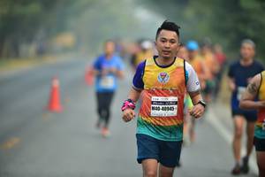 BIB: 40945
                            <button type="button" onclick="openModal(7663113)" class="btn btn-primary btn-sm float-right btn-popup" data-toggle="modal" data-target=".modal-high-quality">
                        <i class="fas fa-shopping-cart"></i> Add to Cart
                    </button>
                                            <button type="button" onclick="isThisMe(7663113, true)" class="btn btn-success btn-sm float-right btn-popup btn-isme hidden" data-toggle="tooltip" data-placement="bottom" title="นี่คือรูปของคุณใช่ไหม คลิกที่นี่เพื่อเอาเข้าอัลบั้ม">
                        <i class="fas fa-plus"></i> Add to album
                    </button>
                    <button type="button" onclick="isThisMe(7663113, false)" class="btn btn-warning btn-sm float-right btn-popup btn-isnotme hidden">
                        <i class="fas fa-ban"></i> Remove from album
                    </button>