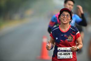 BIB: 421952, 40579
                            <button type="button" onclick="openModal(7591380)" class="btn btn-primary btn-sm float-right btn-popup" data-toggle="modal" data-target=".modal-high-quality">
                        <i class="fas fa-shopping-cart"></i> Add to Cart
                    </button>
                                            <button type="button" onclick="isThisMe(7591380, true)" class="btn btn-success btn-sm float-right btn-popup btn-isme hidden" data-toggle="tooltip" data-placement="bottom" title="นี่คือรูปของคุณใช่ไหม คลิกที่นี่เพื่อเอาเข้าอัลบั้ม">
                        <i class="fas fa-plus"></i> Add to album
                    </button>
                    <button type="button" onclick="isThisMe(7591380, false)" class="btn btn-warning btn-sm float-right btn-popup btn-isnotme hidden">
                        <i class="fas fa-ban"></i> Remove from album
                    </button>
