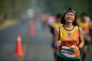 BIB: 421, 40264
                            <button type="button" onclick="openModal(8184502)" class="btn btn-primary btn-sm float-right btn-popup" data-toggle="modal" data-target=".modal-high-quality">
                        <i class="fas fa-shopping-cart"></i> Add to Cart
                    </button>
                                            <button type="button" onclick="isThisMe(8184502, true)" class="btn btn-success btn-sm float-right btn-popup btn-isme hidden" data-toggle="tooltip" data-placement="bottom" title="นี่คือรูปของคุณใช่ไหม คลิกที่นี่เพื่อเอาเข้าอัลบั้ม">
                        <i class="fas fa-plus"></i> Add to album
                    </button>
                    <button type="button" onclick="isThisMe(8184502, false)" class="btn btn-warning btn-sm float-right btn-popup btn-isnotme hidden">
                        <i class="fas fa-ban"></i> Remove from album
                    </button>