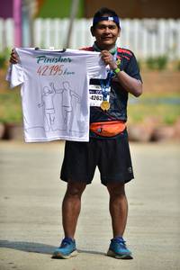 BIB: 42195, 4263
                            <button type="button" onclick="openModal(8197558)" class="btn btn-primary btn-sm float-right btn-popup" data-toggle="modal" data-target=".modal-high-quality">
                        <i class="fas fa-shopping-cart"></i> Add to Cart
                    </button>
                                            <button type="button" onclick="isThisMe(8197558, true)" class="btn btn-success btn-sm float-right btn-popup btn-isme hidden" data-toggle="tooltip" data-placement="bottom" title="นี่คือรูปของคุณใช่ไหม คลิกที่นี่เพื่อเอาเข้าอัลบั้ม">
                        <i class="fas fa-plus"></i> Add to album
                    </button>
                    <button type="button" onclick="isThisMe(8197558, false)" class="btn btn-warning btn-sm float-right btn-popup btn-isnotme hidden">
                        <i class="fas fa-ban"></i> Remove from album
                    </button>