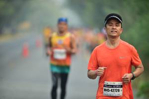 BIB: 42195, 42729
                            <button type="button" onclick="openModal(7595167)" class="btn btn-primary btn-sm float-right btn-popup" data-toggle="modal" data-target=".modal-high-quality">
                        <i class="fas fa-shopping-cart"></i> Add to Cart
                    </button>
                                            <button type="button" onclick="isThisMe(7595167, true)" class="btn btn-success btn-sm float-right btn-popup btn-isme hidden" data-toggle="tooltip" data-placement="bottom" title="นี่คือรูปของคุณใช่ไหม คลิกที่นี่เพื่อเอาเข้าอัลบั้ม">
                        <i class="fas fa-plus"></i> Add to album
                    </button>
                    <button type="button" onclick="isThisMe(7595167, false)" class="btn btn-warning btn-sm float-right btn-popup btn-isnotme hidden">
                        <i class="fas fa-ban"></i> Remove from album
                    </button>