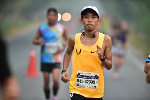 BIB: 121952, 42339
                            <button type="button" onclick="openModal(7571904)" class="btn btn-primary btn-sm float-right btn-popup" data-toggle="modal" data-target=".modal-high-quality">
                        <i class="fas fa-shopping-cart"></i> Add to Cart
                    </button>
                                            <button type="button" onclick="isThisMe(7571904, true)" class="btn btn-success btn-sm float-right btn-popup btn-isme hidden" data-toggle="tooltip" data-placement="bottom" title="นี่คือรูปของคุณใช่ไหม คลิกที่นี่เพื่อเอาเข้าอัลบั้ม">
                        <i class="fas fa-plus"></i> Add to album
                    </button>
                    <button type="button" onclick="isThisMe(7571904, false)" class="btn btn-warning btn-sm float-right btn-popup btn-isnotme hidden">
                        <i class="fas fa-ban"></i> Remove from album
                    </button>