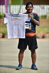 BIB: 42195, 4263
                            <button type="button" onclick="openModal(8197540)" class="btn btn-primary btn-sm float-right btn-popup" data-toggle="modal" data-target=".modal-high-quality">
                        <i class="fas fa-shopping-cart"></i> Add to Cart
                    </button>
                                            <button type="button" onclick="isThisMe(8197540, true)" class="btn btn-success btn-sm float-right btn-popup btn-isme hidden" data-toggle="tooltip" data-placement="bottom" title="นี่คือรูปของคุณใช่ไหม คลิกที่นี่เพื่อเอาเข้าอัลบั้ม">
                        <i class="fas fa-plus"></i> Add to album
                    </button>
                    <button type="button" onclick="isThisMe(8197540, false)" class="btn btn-warning btn-sm float-right btn-popup btn-isnotme hidden">
                        <i class="fas fa-ban"></i> Remove from album
                    </button>