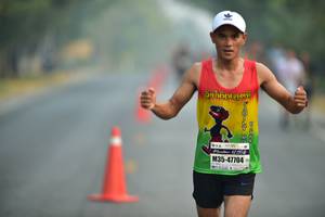 BIB: 1212, 47704
                            <button type="button" onclick="openModal(7589556)" class="btn btn-primary btn-sm float-right btn-popup" data-toggle="modal" data-target=".modal-high-quality">
                        <i class="fas fa-shopping-cart"></i> Add to Cart
                    </button>
                                            <button type="button" onclick="isThisMe(7589556, true)" class="btn btn-success btn-sm float-right btn-popup btn-isme hidden" data-toggle="tooltip" data-placement="bottom" title="นี่คือรูปของคุณใช่ไหม คลิกที่นี่เพื่อเอาเข้าอัลบั้ม">
                        <i class="fas fa-plus"></i> Add to album
                    </button>
                    <button type="button" onclick="isThisMe(7589556, false)" class="btn btn-warning btn-sm float-right btn-popup btn-isnotme hidden">
                        <i class="fas fa-ban"></i> Remove from album
                    </button>