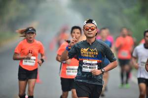 BIB: 46573
                            <button type="button" onclick="openModal(7571446)" class="btn btn-primary btn-sm float-right btn-popup" data-toggle="modal" data-target=".modal-high-quality">
                        <i class="fas fa-shopping-cart"></i> Add to Cart
                    </button>
                                            <button type="button" onclick="isThisMe(7571446, true)" class="btn btn-success btn-sm float-right btn-popup btn-isme hidden" data-toggle="tooltip" data-placement="bottom" title="นี่คือรูปของคุณใช่ไหม คลิกที่นี่เพื่อเอาเข้าอัลบั้ม">
                        <i class="fas fa-plus"></i> Add to album
                    </button>
                    <button type="button" onclick="isThisMe(7571446, false)" class="btn btn-warning btn-sm float-right btn-popup btn-isnotme hidden">
                        <i class="fas fa-ban"></i> Remove from album
                    </button>