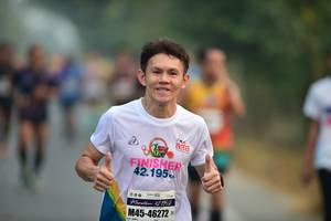 BIB: 42195, 46272
                            <button type="button" onclick="openModal(7589717)" class="btn btn-primary btn-sm float-right btn-popup" data-toggle="modal" data-target=".modal-high-quality">
                        <i class="fas fa-shopping-cart"></i> Add to Cart
                    </button>
                                            <button type="button" onclick="isThisMe(7589717, true)" class="btn btn-success btn-sm float-right btn-popup btn-isme hidden" data-toggle="tooltip" data-placement="bottom" title="นี่คือรูปของคุณใช่ไหม คลิกที่นี่เพื่อเอาเข้าอัลบั้ม">
                        <i class="fas fa-plus"></i> Add to album
                    </button>
                    <button type="button" onclick="isThisMe(7589717, false)" class="btn btn-warning btn-sm float-right btn-popup btn-isnotme hidden">
                        <i class="fas fa-ban"></i> Remove from album
                    </button>