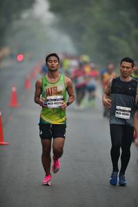 BIB: 4622, 48304
                            <button type="button" onclick="openModal(7564899)" class="btn btn-primary btn-sm float-right btn-popup" data-toggle="modal" data-target=".modal-high-quality">
                        <i class="fas fa-shopping-cart"></i> Add to Cart
                    </button>
                                            <button type="button" onclick="isThisMe(7564899, true)" class="btn btn-success btn-sm float-right btn-popup btn-isme hidden" data-toggle="tooltip" data-placement="bottom" title="นี่คือรูปของคุณใช่ไหม คลิกที่นี่เพื่อเอาเข้าอัลบั้ม">
                        <i class="fas fa-plus"></i> Add to album
                    </button>
                    <button type="button" onclick="isThisMe(7564899, false)" class="btn btn-warning btn-sm float-right btn-popup btn-isnotme hidden">
                        <i class="fas fa-ban"></i> Remove from album
                    </button>