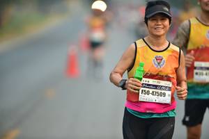 BIB: 42195, 47509
                            <button type="button" onclick="openModal(7672139)" class="btn btn-primary btn-sm float-right btn-popup" data-toggle="modal" data-target=".modal-high-quality">
                        <i class="fas fa-shopping-cart"></i> Add to Cart
                    </button>
                                            <button type="button" onclick="isThisMe(7672139, true)" class="btn btn-success btn-sm float-right btn-popup btn-isme hidden" data-toggle="tooltip" data-placement="bottom" title="นี่คือรูปของคุณใช่ไหม คลิกที่นี่เพื่อเอาเข้าอัลบั้ม">
                        <i class="fas fa-plus"></i> Add to album
                    </button>
                    <button type="button" onclick="isThisMe(7672139, false)" class="btn btn-warning btn-sm float-right btn-popup btn-isnotme hidden">
                        <i class="fas fa-ban"></i> Remove from album
                    </button>