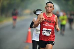 BIB: 1219, 40970
                            <button type="button" onclick="openModal(7587244)" class="btn btn-primary btn-sm float-right btn-popup" data-toggle="modal" data-target=".modal-high-quality">
                        <i class="fas fa-shopping-cart"></i> Add to Cart
                    </button>
                                            <button type="button" onclick="isThisMe(7587244, true)" class="btn btn-success btn-sm float-right btn-popup btn-isme hidden" data-toggle="tooltip" data-placement="bottom" title="นี่คือรูปของคุณใช่ไหม คลิกที่นี่เพื่อเอาเข้าอัลบั้ม">
                        <i class="fas fa-plus"></i> Add to album
                    </button>
                    <button type="button" onclick="isThisMe(7587244, false)" class="btn btn-warning btn-sm float-right btn-popup btn-isnotme hidden">
                        <i class="fas fa-ban"></i> Remove from album
                    </button>