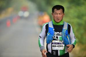 BIB: 42195, 42913, 191
                            <button type="button" onclick="openModal(8195764)" class="btn btn-primary btn-sm float-right btn-popup" data-toggle="modal" data-target=".modal-high-quality">
                        <i class="fas fa-shopping-cart"></i> Add to Cart
                    </button>
                                            <button type="button" onclick="isThisMe(8195764, true)" class="btn btn-success btn-sm float-right btn-popup btn-isme hidden" data-toggle="tooltip" data-placement="bottom" title="นี่คือรูปของคุณใช่ไหม คลิกที่นี่เพื่อเอาเข้าอัลบั้ม">
                        <i class="fas fa-plus"></i> Add to album
                    </button>
                    <button type="button" onclick="isThisMe(8195764, false)" class="btn btn-warning btn-sm float-right btn-popup btn-isnotme hidden">
                        <i class="fas fa-ban"></i> Remove from album
                    </button>