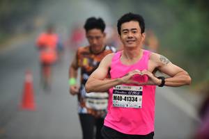 BIB: 195, 41334
                            <button type="button" onclick="openModal(7568892)" class="btn btn-primary btn-sm float-right btn-popup" data-toggle="modal" data-target=".modal-high-quality">
                        <i class="fas fa-shopping-cart"></i> Add to Cart
                    </button>
                                            <button type="button" onclick="isThisMe(7568892, true)" class="btn btn-success btn-sm float-right btn-popup btn-isme hidden" data-toggle="tooltip" data-placement="bottom" title="นี่คือรูปของคุณใช่ไหม คลิกที่นี่เพื่อเอาเข้าอัลบั้ม">
                        <i class="fas fa-plus"></i> Add to album
                    </button>
                    <button type="button" onclick="isThisMe(7568892, false)" class="btn btn-warning btn-sm float-right btn-popup btn-isnotme hidden">
                        <i class="fas fa-ban"></i> Remove from album
                    </button>