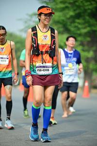 BIB: 40410, 42416
                            <button type="button" onclick="openModal(7803215)" class="btn btn-primary btn-sm float-right btn-popup" data-toggle="modal" data-target=".modal-high-quality">
                        <i class="fas fa-shopping-cart"></i> Add to Cart
                    </button>
                                            <button type="button" onclick="isThisMe(7803215, true)" class="btn btn-success btn-sm float-right btn-popup btn-isme hidden" data-toggle="tooltip" data-placement="bottom" title="นี่คือรูปของคุณใช่ไหม คลิกที่นี่เพื่อเอาเข้าอัลบั้ม">
                        <i class="fas fa-plus"></i> Add to album
                    </button>
                    <button type="button" onclick="isThisMe(7803215, false)" class="btn btn-warning btn-sm float-right btn-popup btn-isnotme hidden">
                        <i class="fas fa-ban"></i> Remove from album
                    </button>