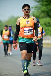 BIB: 42069
                            <button type="button" onclick="openModal(7864366)" class="btn btn-primary btn-sm float-right btn-popup" data-toggle="modal" data-target=".modal-high-quality">
                        <i class="fas fa-shopping-cart"></i> Add to Cart
                    </button>
                                            <button type="button" onclick="isThisMe(7864366, true)" class="btn btn-success btn-sm float-right btn-popup btn-isme hidden" data-toggle="tooltip" data-placement="bottom" title="นี่คือรูปของคุณใช่ไหม คลิกที่นี่เพื่อเอาเข้าอัลบั้ม">
                        <i class="fas fa-plus"></i> Add to album
                    </button>
                    <button type="button" onclick="isThisMe(7864366, false)" class="btn btn-warning btn-sm float-right btn-popup btn-isnotme hidden">
                        <i class="fas fa-ban"></i> Remove from album
                    </button>