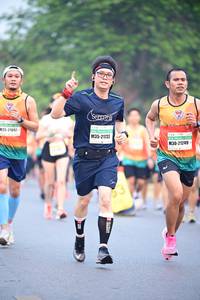BIB: 21097, 21733, 21249, 800
                            <button type="button" onclick="openModal(7466294)" class="btn btn-primary btn-sm float-right btn-popup" data-toggle="modal" data-target=".modal-high-quality">
                        <i class="fas fa-shopping-cart"></i> Add to Cart
                    </button>
                                            <button type="button" onclick="isThisMe(7466294, true)" class="btn btn-success btn-sm float-right btn-popup btn-isme hidden" data-toggle="tooltip" data-placement="bottom" title="นี่คือรูปของคุณใช่ไหม คลิกที่นี่เพื่อเอาเข้าอัลบั้ม">
                        <i class="fas fa-plus"></i> Add to album
                    </button>
                    <button type="button" onclick="isThisMe(7466294, false)" class="btn btn-warning btn-sm float-right btn-popup btn-isnotme hidden">
                        <i class="fas fa-ban"></i> Remove from album
                    </button>